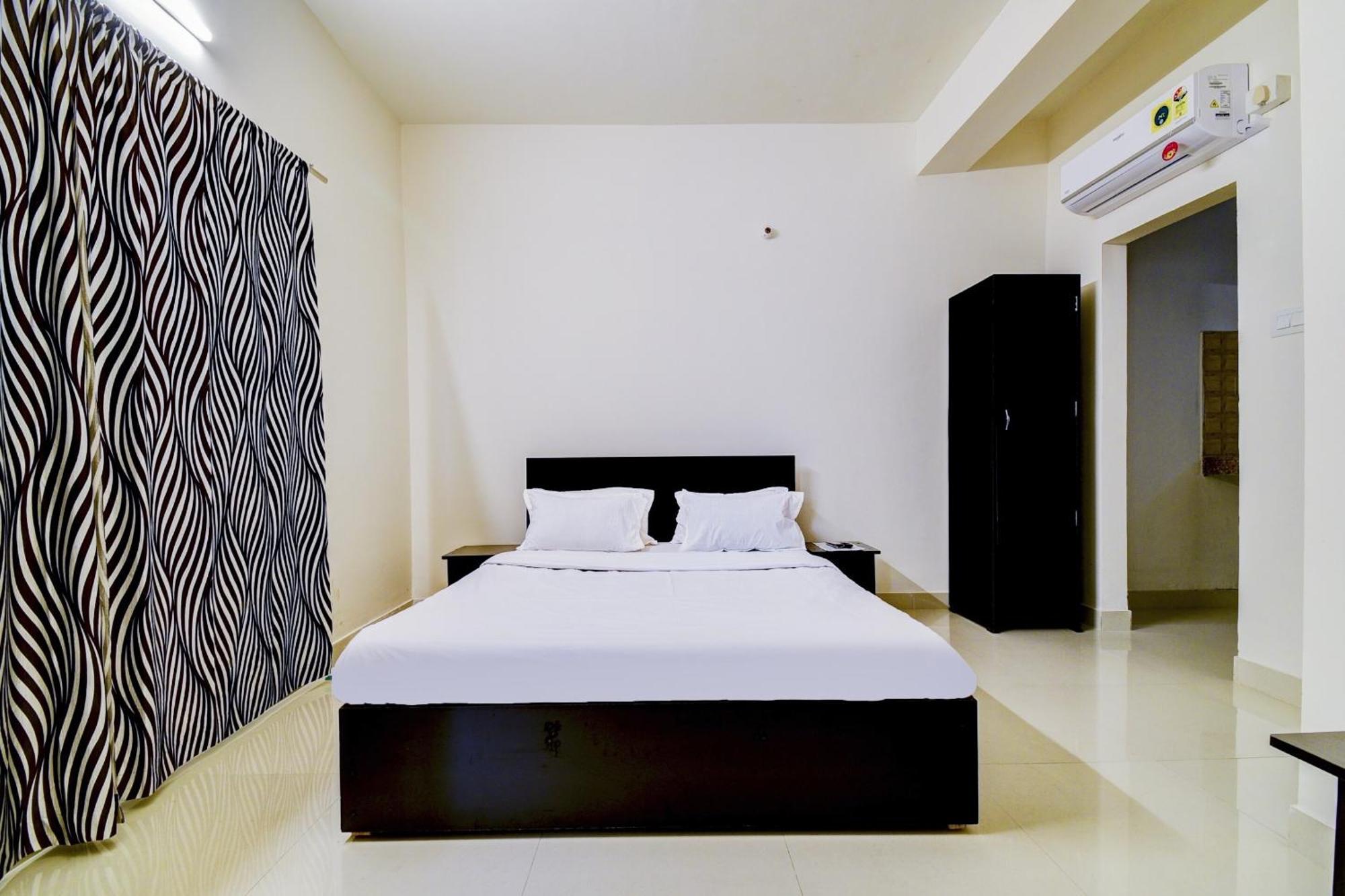 Hotel O Home Cozy Home Гувахати Экстерьер фото