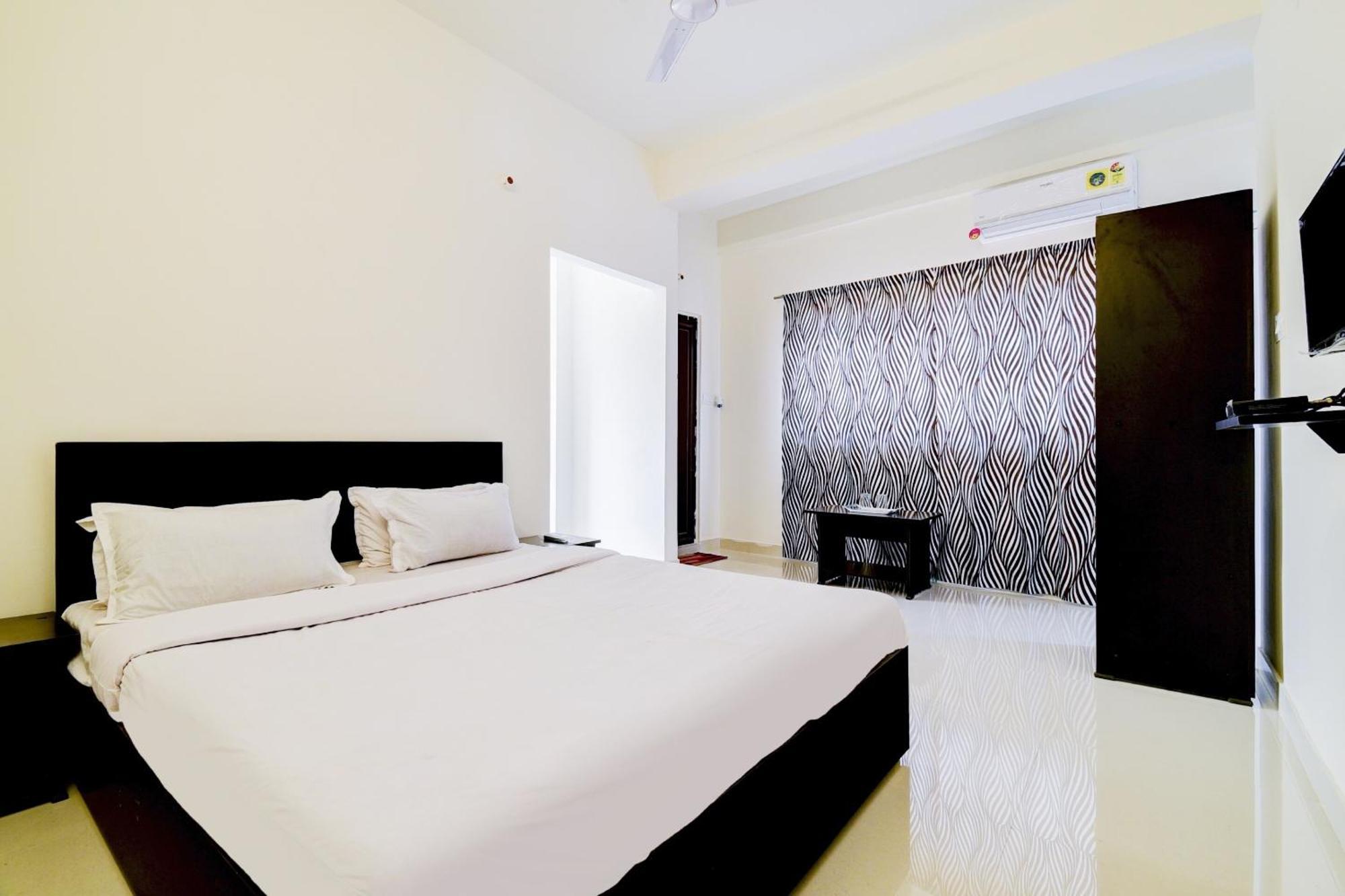 Hotel O Home Cozy Home Гувахати Экстерьер фото