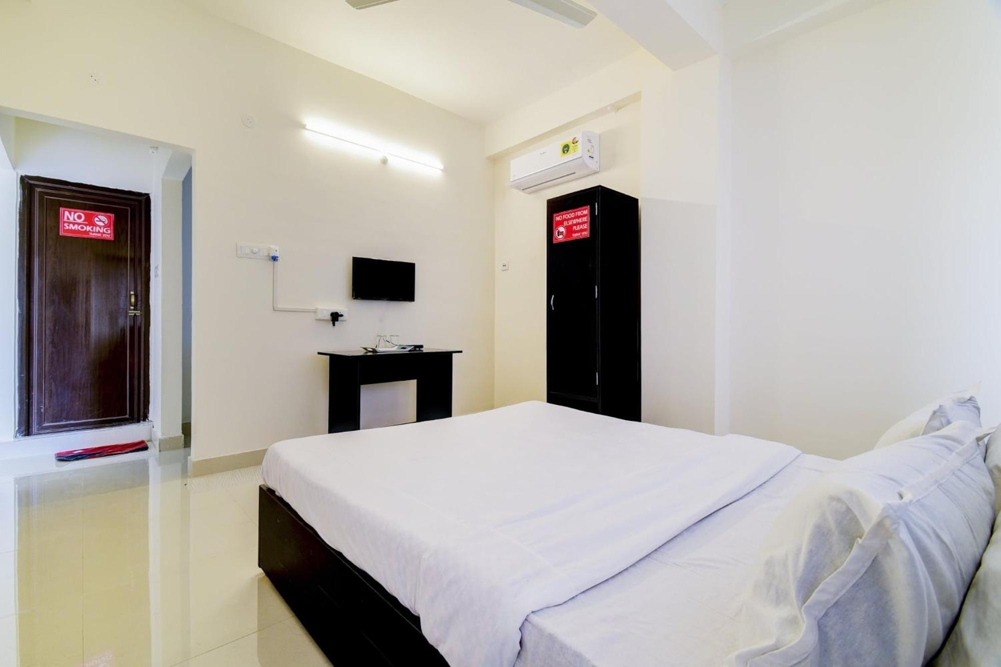 Hotel O Home Cozy Home Гувахати Экстерьер фото